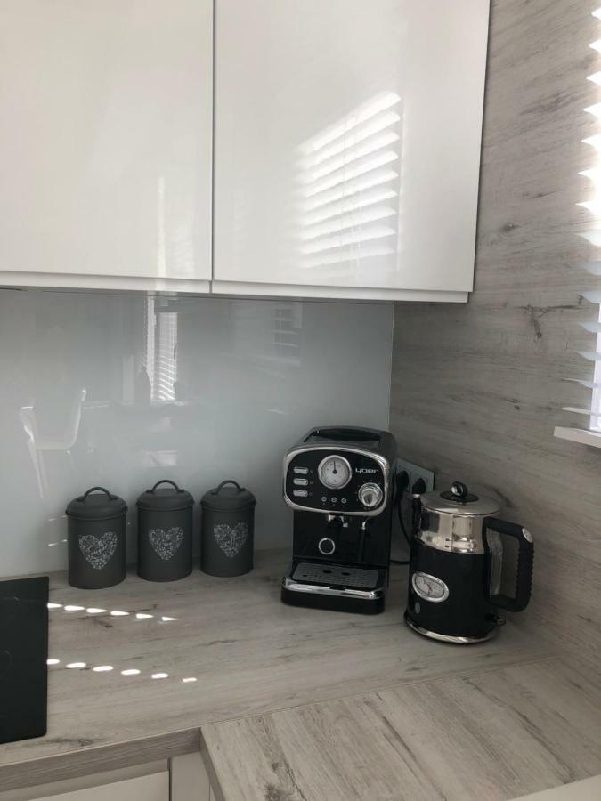 Apartament Baltica Z Ogrodkiem - W Ustronnym Miejscu Tuz Przy Plazy โรโกโว ภายนอก รูปภาพ
