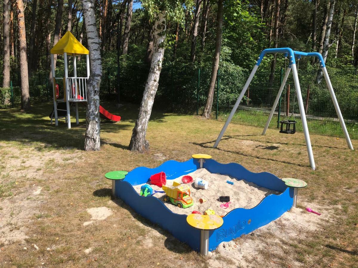 Apartament Baltica Z Ogrodkiem - W Ustronnym Miejscu Tuz Przy Plazy โรโกโว ภายนอก รูปภาพ